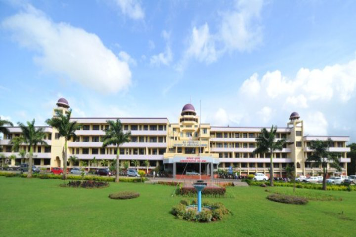 University of Agricultural Sciences, Dharwad Campus Entrance view of Agricultural Sciences Dharwad
